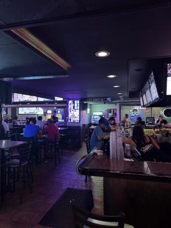 Best Sports Bars in Niles - Chasers