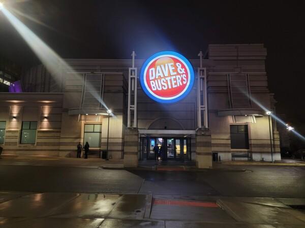 Best Sports Bars in Denver - Dave & Busters @ Denver