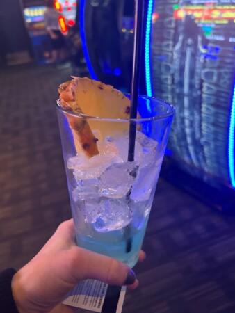 Best Sports Bars in West Nyack - Dave & Busters @ Palisades