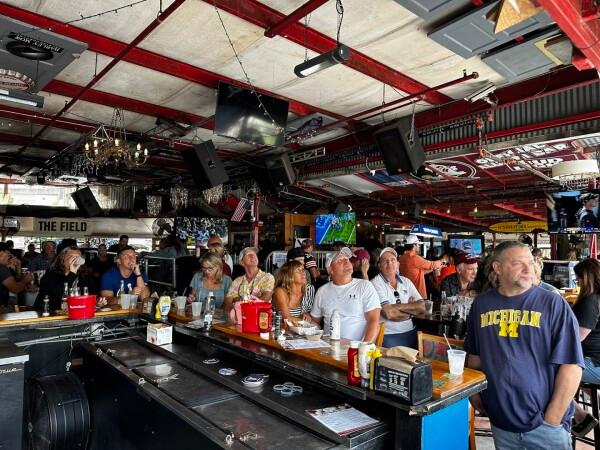 Best Sports Bars in St. Petersburg - Fergs Sports Bar