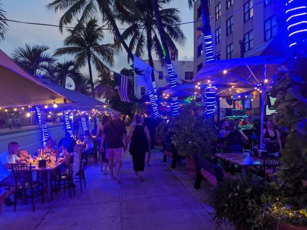 Best Sports Bars in Miami Beach - Finnegans Way