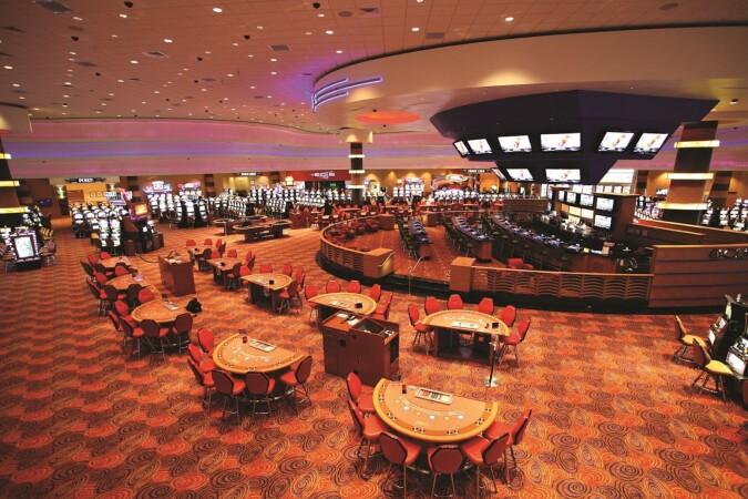 Best Sports Bars in Rock Island - Bally's Quad Cities Casino & Hotel