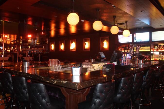 Best Sports Bars in San Diego - Pacers Showgirls @ San Diego