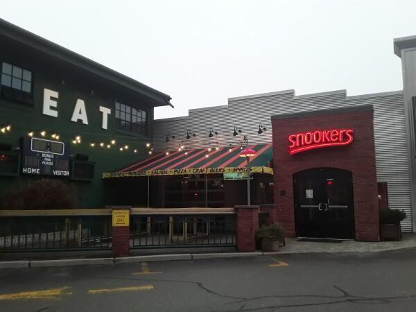 Best Sports Bars in Providence - Snookers Cafe & Billiard Club