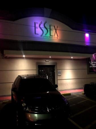 Best Sports Bars in Phoenix - Club Essex