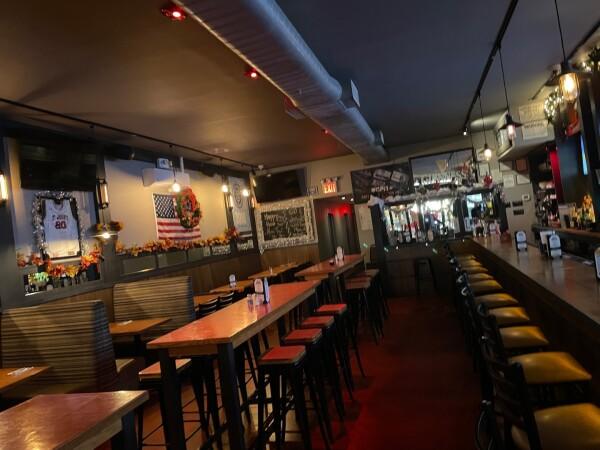 Best Sports Bars in Woodside - The Brewery Bar And Kitchen