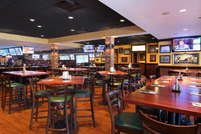 Best Sports Bars in Foxboro - Jake N Joes Sports Grille Foxboro