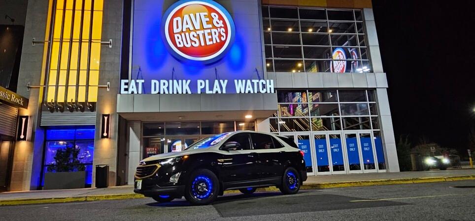 Best Sports Bars in Wayne - Dave & Busters @ Wayne