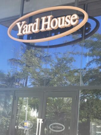 Best Sports Bars in Miami Beach - Yard House @ Miami Beach