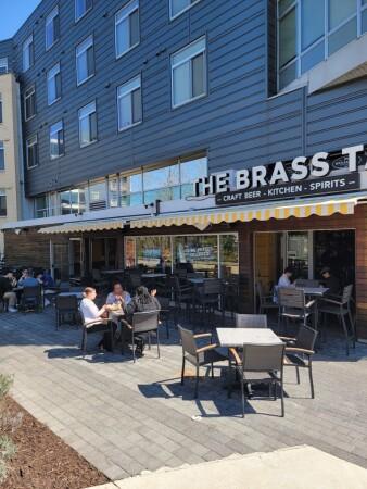 Best Sports Bars in Baltimore - Brass Tap @ Baltimore