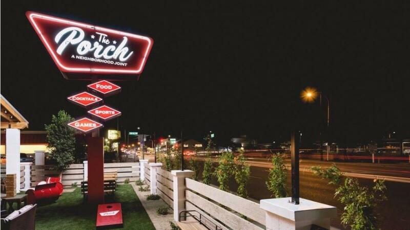 Best Sports Bars in Phoenix - The Porch @ Phoenix