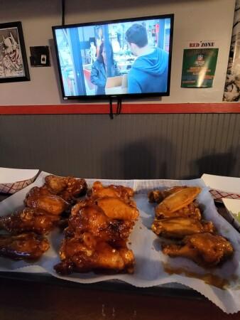 Best Sports Bars in West Babylon - Red Zone Bar & Grill