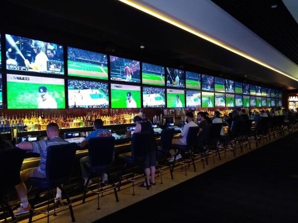 Best Sports Bars in Las Vegas - Sports Book @ Circa Resort & Casino