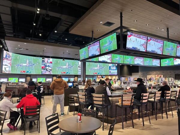 Best Sports Bars in Durant - The League @ Choctaw Casino Durant