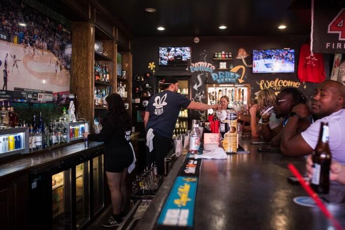 Best Sports Bars in Fort Worth - The Rabbit Hole Pub