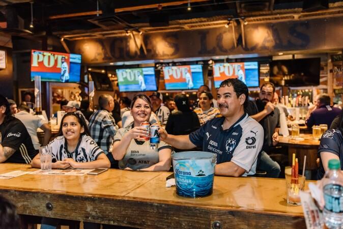 Best Sports Bars in Dallas - Ojos Locos Sports Cantina @ Dallas, Tx