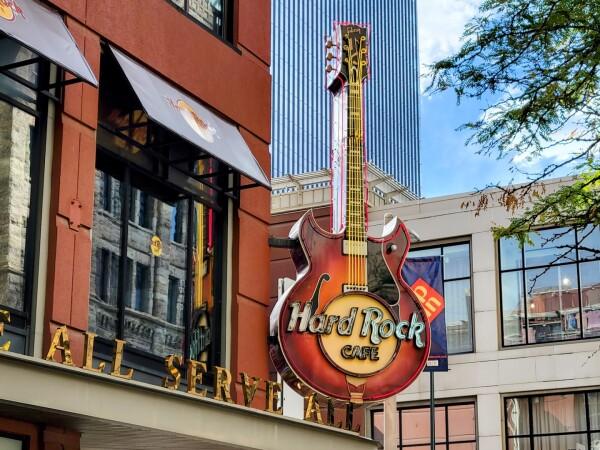 Best Sports Bars in Denver - Hard Rock Cafe @ Denver