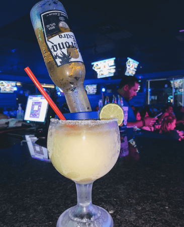 Best Sports Bars in Houston - El Malecon Resaurant