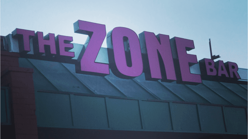 Best Sports Bars in Indianapolis - The Zone Bar