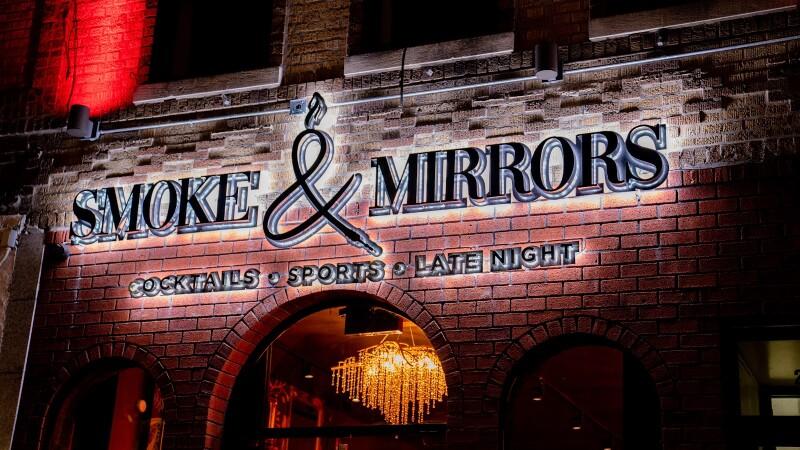 Best Sports Bars in Queens - Smoke & Mirrors