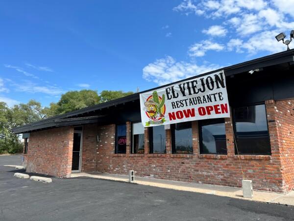 Best Sports Bars in Omaha - El Viejon Restaurante