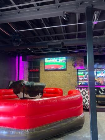 Best Sports Bars in Dallas - Rodeo Dallas