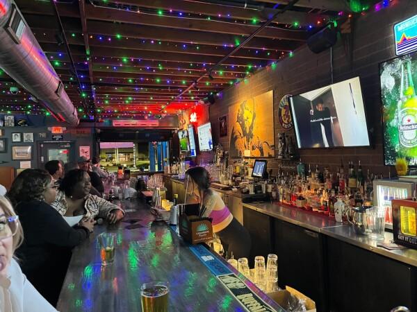 Best Sports Bars in Phoenix - The Bar Phoenix