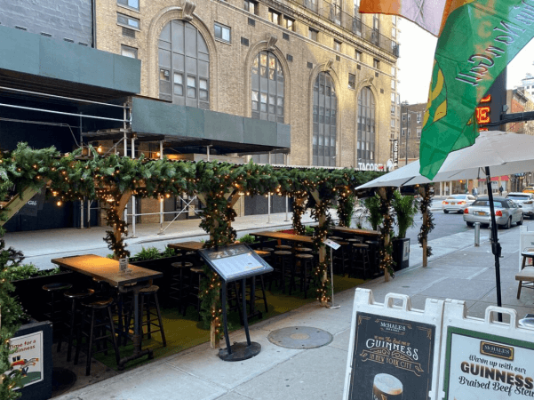 Best Sports Bars in New York - Mchales Bar & Grill