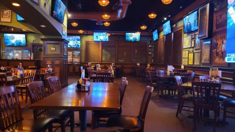 Best Sports Bars in Clarksville - Tilted Kilt @ Clarksville