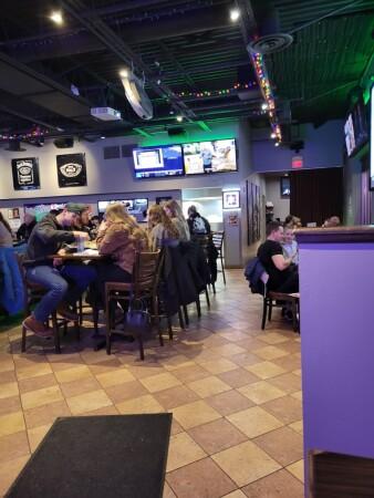 Best Sports Bars in Lake Zurich - Chasers Bar & Grill @ Zurich