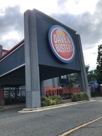 Best Sports Bars in Hanover - Dave & Busters @ Gsc Arundel