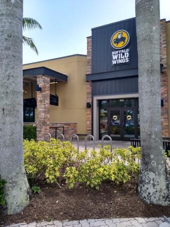 Best Sports Bars in Plantation - Buffalo Wild Wings @ Plantation, Fl