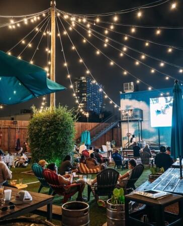 Best Sports Bars in Houston - Social Beer Garden Htx