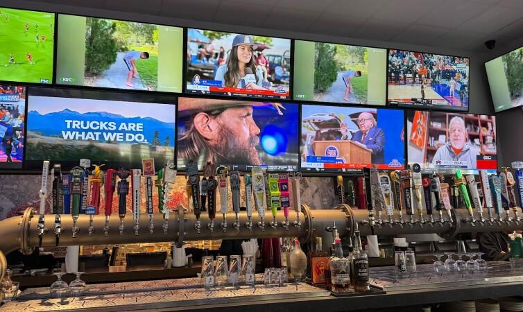 Best Sports Bars in Fort Worth - Buffalo Bros @ Sundance