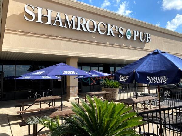 Best Sports Bars in Humble - Shamrocks Pub