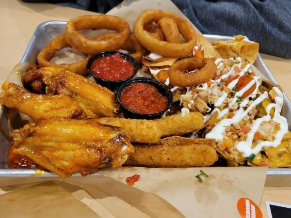 Best Sports Bars in Eatontown - Buffalo Wild Wings @ Eatontown, Nj