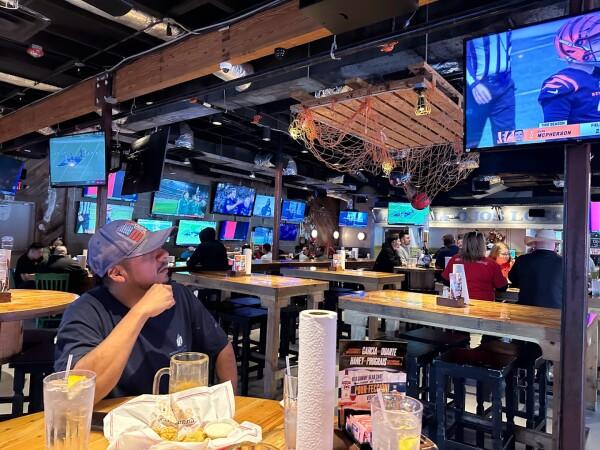 Best Sports Bars in Dallas - Ojos Locos Sports Cantina - Dallas