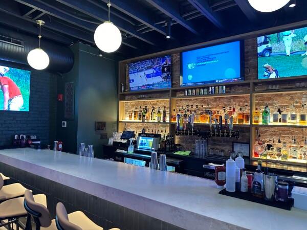 Best Sports Bars in Baltimore - The Worthington