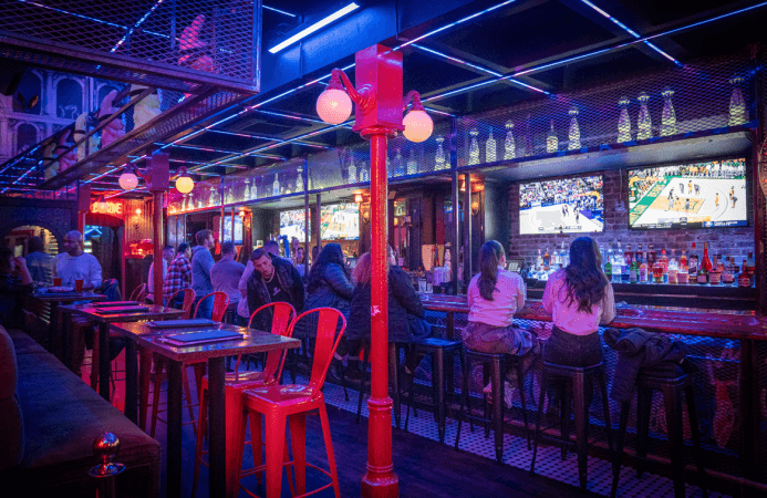 Best Sports Bars in Queens - The Rabbit Hole