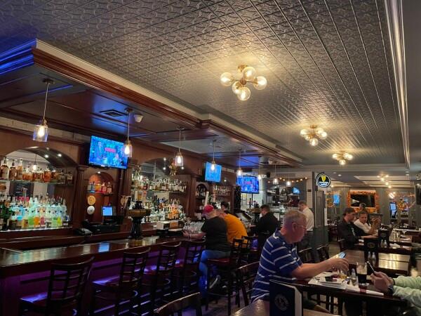 Best Sports Bars in New York - Ryan Maguires Ale House