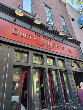 Best Sports Bars in Fort Worth - Durty Murphys Irish Pub