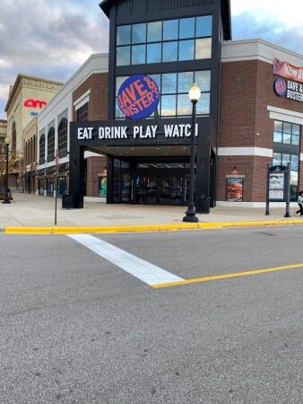 Best Sports Bars in Schaumburg - Dave & Busters @ Schaumburg, IL