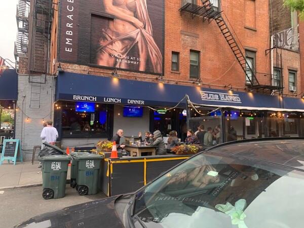 Best Sports Bars in New York - Blue Haven